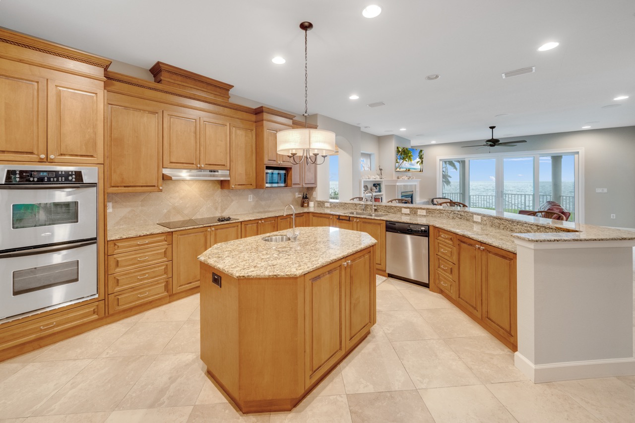 Chef's kitchen